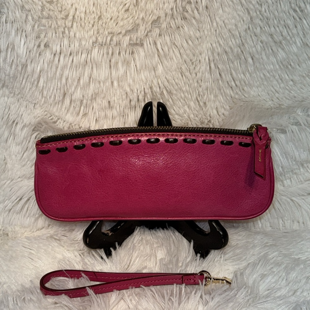 Dooney & Bourke Vintage HTF Florentine Cosmetic Case in fuchsia - Picture 2 of 16